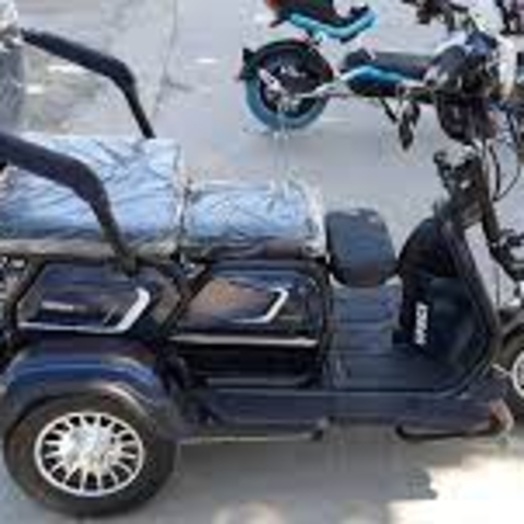 SKUTER 3 BOLONLI 70 KM AKUM 5TA